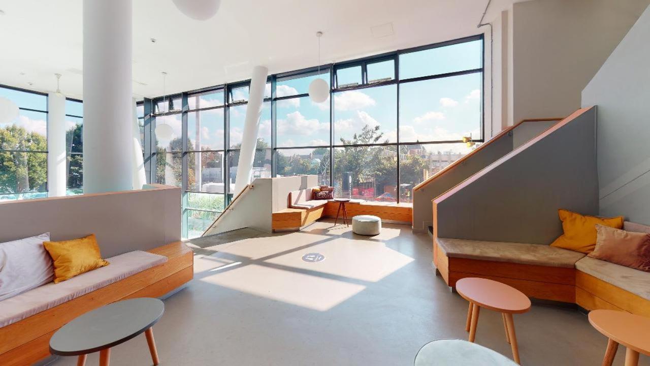 For Students Only Private Bedrooms With Shared Kitchen And Studios At Iq Haywood House In London Exterior photo